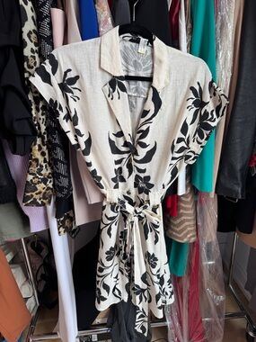 Zara Linen Cream and Black Floral Wrap Dress MEDIUM